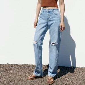 ZARA NEW WOMAN RIPPED MID-RISE STRAIGHT LEG JEANS Light-BLUE 6147/061 SIZE 6/38